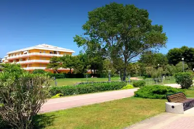 Image de Appartement de vacances Bibione pour 1 - 6 personnes avec 2 chambres à coucher - Logement de vacance