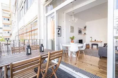 Image de Chives Apartment, WiFi, Ac, Balcony! New!