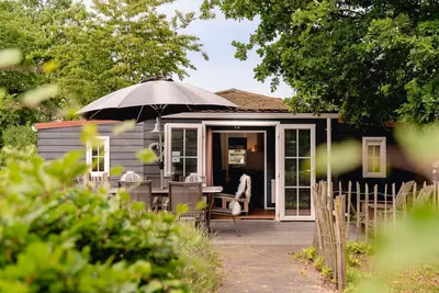 Image de Vacation without worries in this cottage with disability adaptations.
