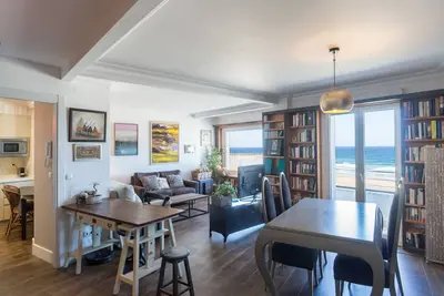 Image de Colon Zurriola, luxe et confort avec vue sur la mer