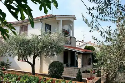 Image de Spacious one bedroom apartment in a top location in Porec, private garden, close to the sea