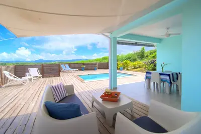 Image de SeaCove: Superbe villa récente avec piscine et vue mer, classée 4 étoiles