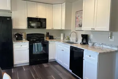 Image de Private casita w/ views of Pusch Peak, close to shopping, hiking & attractions.