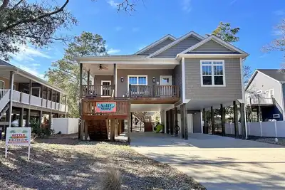 Image de Beautiful - 3br/2ba Home-Quiet-Private Setting-Sleeps-6