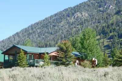 Image de Breathtaking views in this 3 bedroom/ 2 bath - 20 minutes from Ynp