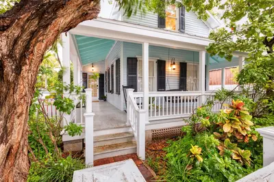Image de The Most Perfect Old Town Key West Location for a Retreat!