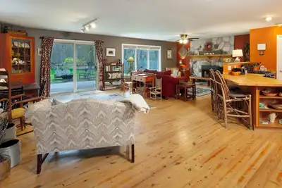 Image de 2 Miles to Good Harbor Beach, Pet Friendly