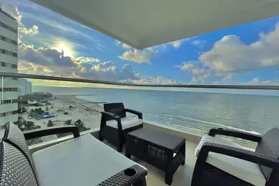 Image de beachfront corner unit 2 bdr