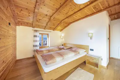 Image de Appartement de vacances \"Malgorerhof Sonja\" avec vue sur les montagnes, Wi-Fi et jardin partagé