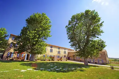 Image de Domaine de Garille - Les Platanes