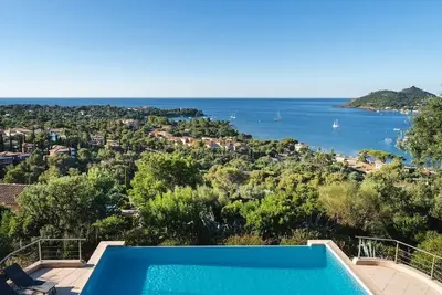 Image de Villa la Cagne - Vue mer