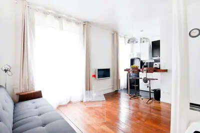 Image de Charmant Appartement à Montmartre au pied du Sacré-Coeur