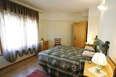 Image de \"At the Emperor's Lodge\" - Apartment I Girasoli
