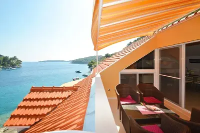 Image de Apartments KorÄŤula - Superior Two Bedroom Apartment with Terrace and Sea View