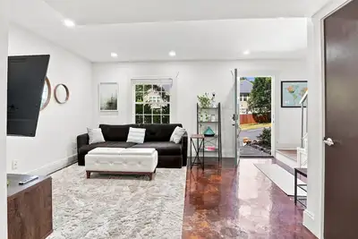 Image de Près d'Uptown, NoDa & Plaza Midwood - 3 Lits Queen