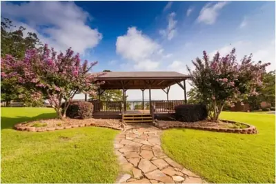 Image de Hot Springs Home with a View 1 Bedroom Sleeps 4