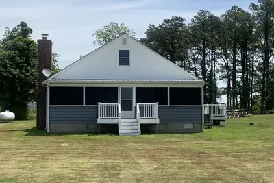 Image de Cottage on the Bay