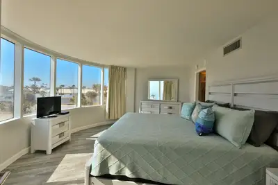 Image de Luxury Oceanfront 2br Condo, Pool & Hot Tub, Game Rooms, Great Views