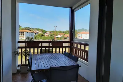 Image de Appartement lumineux avec terrasse à 2 pas de la plage à Ciboure