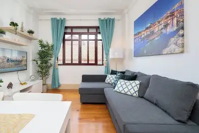 Image de Spectacular Bright Flats w/ Balcony