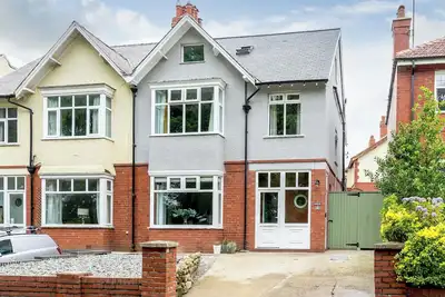 Image de 5 bedroom accommodation in Scarborough