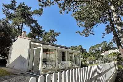 Image de La pinède, Ronce-les Bains, Holiday house 800m from the beach.