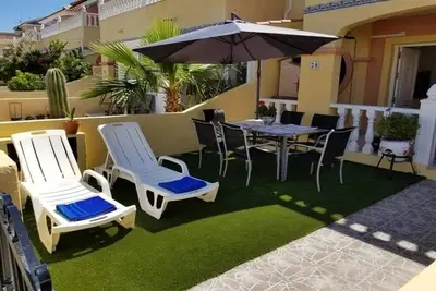Image de Entire Townhouse Cabo Roig Close To Beach Private Garden