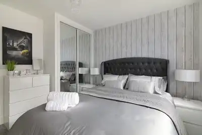 Image de Luxury 2 bedroom apartment 5min from station