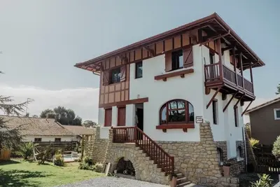Image de Family-friendly beach house with swimming pool (new in 2024), 400 meters from the ocean