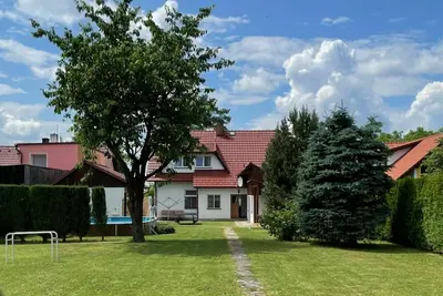 Image de Belle maison de vacances privée avec Wifi, Tv, patio, animaux admis et parking