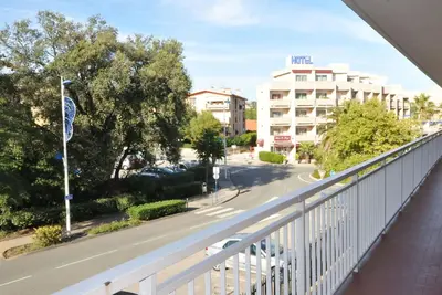 Image de Confortable appartement avec climatisation, Wifi, Tv, terrasse, animaux admis et parking
