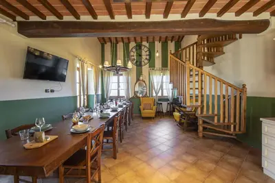 Image de Maison de vacances privée avec Wifi, piscine privée, bain à remous, climatisation, Tv, terrasse