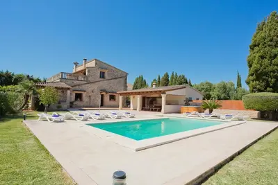 Image de Villa de vacances Cifre Alcudia avec vue sur les montagnes, Wi-Fi, A/C, Piscine, Jardin et Terrasse
