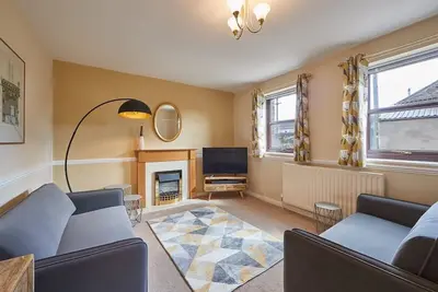 Image de Host & Stay | Wood Street Cottage