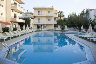 Image de Blue Sky Hotel Superior Studio with sea view & pool