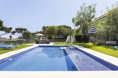 Image de House With Private Pool 2 Minutes From The El Golfet Beach