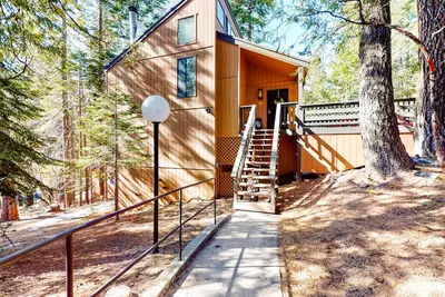 Image de Dog-Friendly Mountain Home w/ Free WiFi, Washer/Dryer, Shared Pool, & Hot Tub