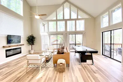 Image de Enjoy Luxury & Games With A View