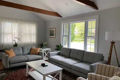 Image de Three Bedroom Family Getaway in Oak Bluffs