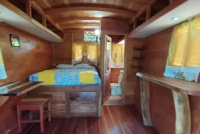 Image de Gypsy Wagon #1