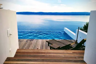 Image de Luxury apartment D2 in Villa Ruzmarina - 1 min walk to the beach