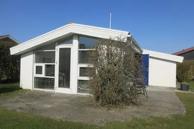 Image de Lovely cottage with fjord views over the Limfjord and close to beach with jetty