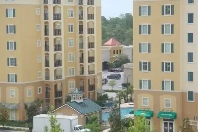 Image de 5 Star- Disney voisinages Penthouse accueillir jusqu'à 14 clients!