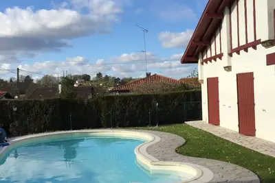 Image de Grande maison Basque à 10min de Bayonne!