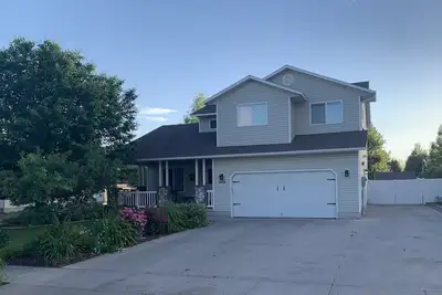 Image de Hot Tub! Family Friendly East Idaho Falls Home! 2 kings!