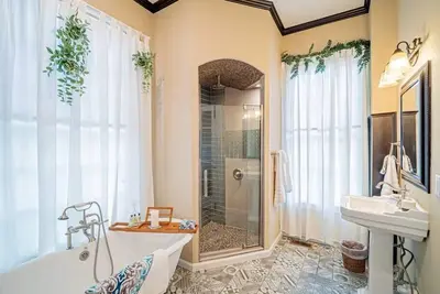 Image de Historic Tate House Apartment by Marietta Square