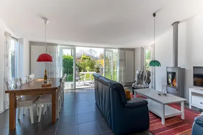 Image de Villa moderne au bord du lac de Veere