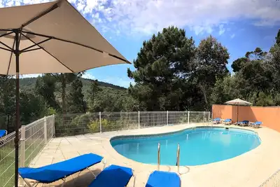 Image de Villa confortable et intimiste, IDÉALE Familles piscine 4 suites + 4 ch + 2 Wc