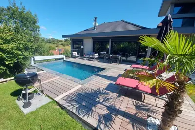 Image de Villa du Parmelan entre lac et montagnes avec piscine privée et chauffée