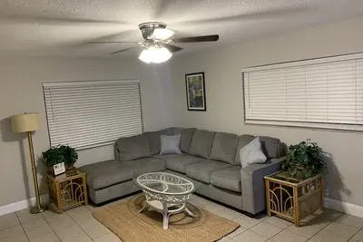 Image de Cozy getaway! Minutes from Historic Pinellas Trail!